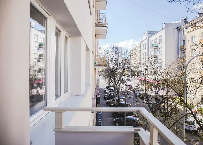 Skwer Kosciuszki Parking!! * גדינייה