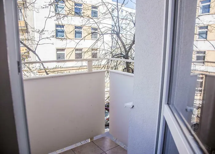 Skwer Kosciuszki Parking!! * גדינייה