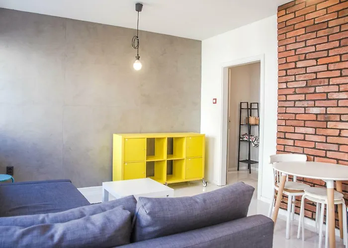 Skwer Kosciuszki Parking!! * גדינייה